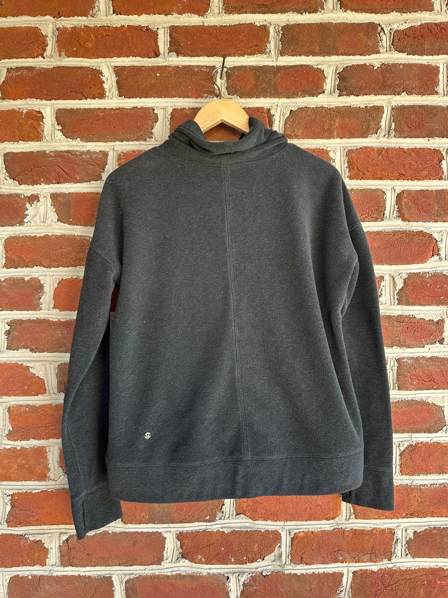 Lululemon Go Forward pullover